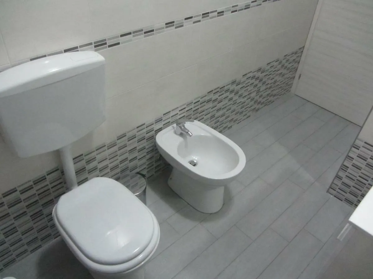 לינה וארוחת בוקר מונריאלה Casa Normanna 0*,